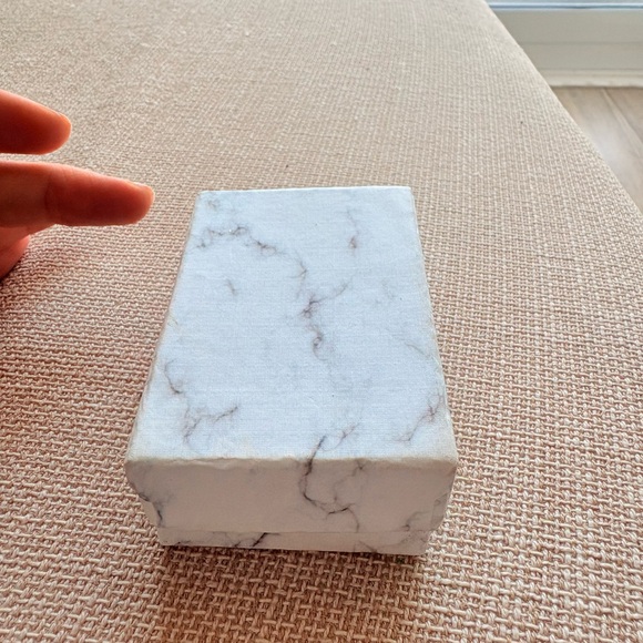 Silver ring - Picture 7 of 7